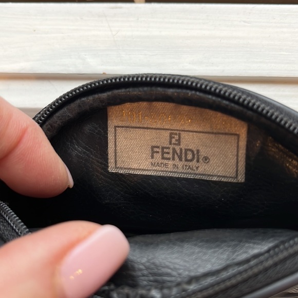 Fendi key/card case - Picture 5 of 13